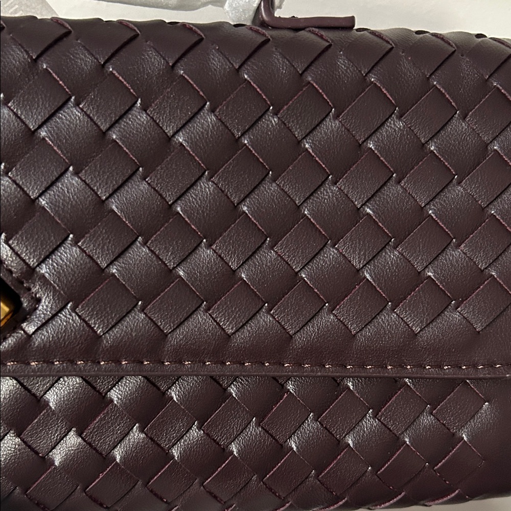 NWOT π Woven Leather Shoulder Bag π - Picture 4 of 6